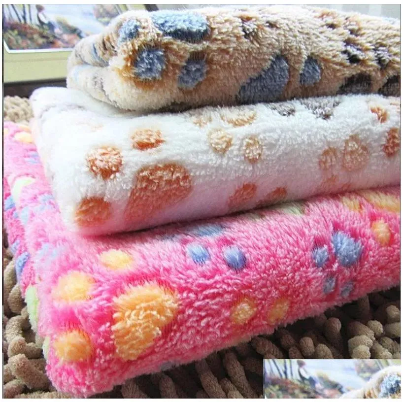 Blankets Wholesale Dog Blanket Pet Blankets Paw Print Pattern Fleece Cat Extra Softness Fluffy Lightweight Washable 0511 Drop Delivery Dhada