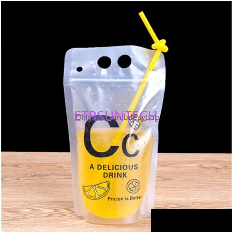 500ml new design plastic drink packaging bag pouch for beverage juice milk coffee with handle and holes for straw lx0741