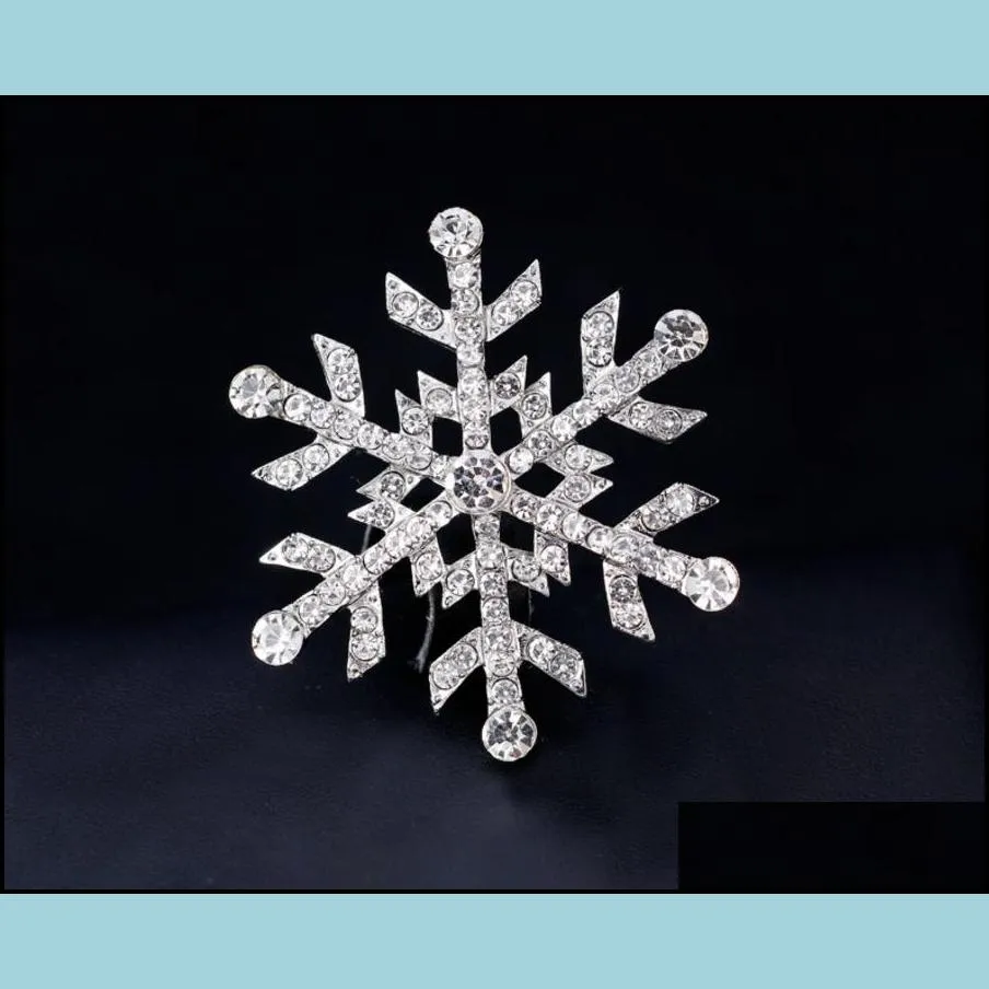 christmas crytal snowflake brooch party favors silver rhinestone alloy brooches xmas pins clips pin women children gift