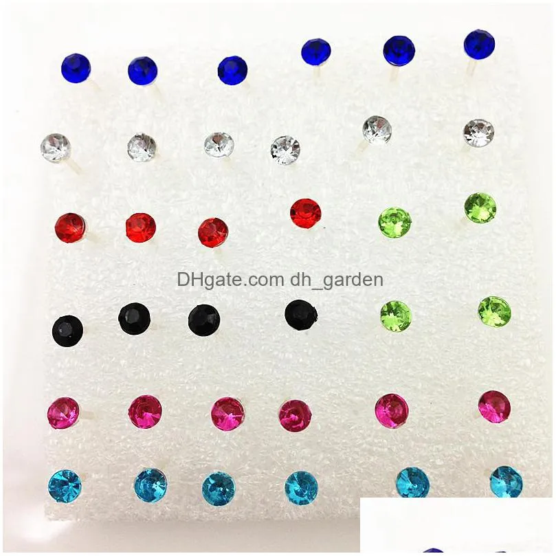 20 pairs of boxed korean earrings men and women color antiallergic diamond earrings plastic earrings to send ear plugs