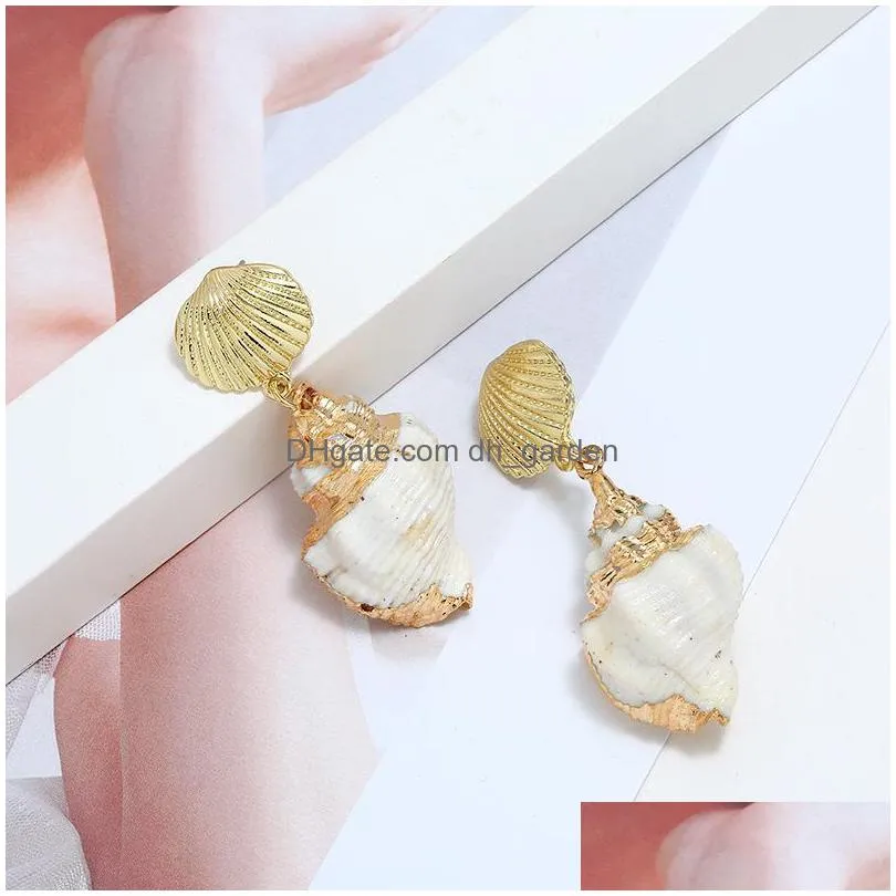 dangle chandelier lateefah fashion conch shell pendant earing trendy ladies earrings gifts for girls women accessories jewelry ear
