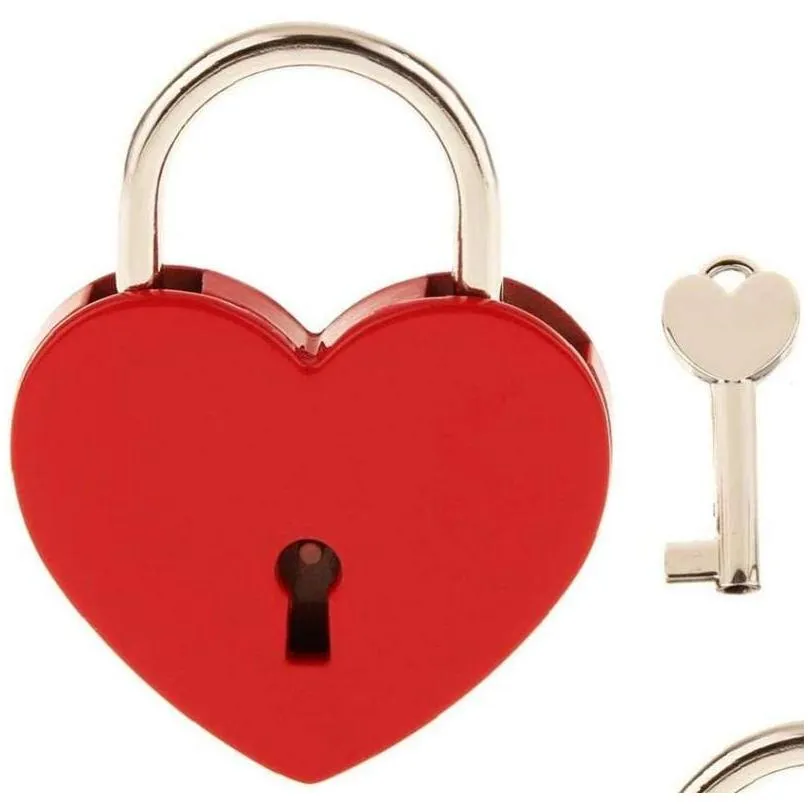 wholesale 7 colors heart shaped concentric lock metal mulitcolor key padlock gym toolkit package door locks building supplies