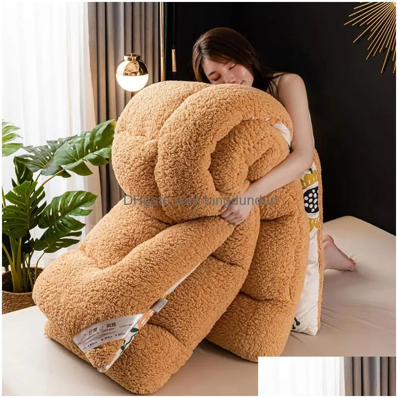 Super warm sales lamb quilt