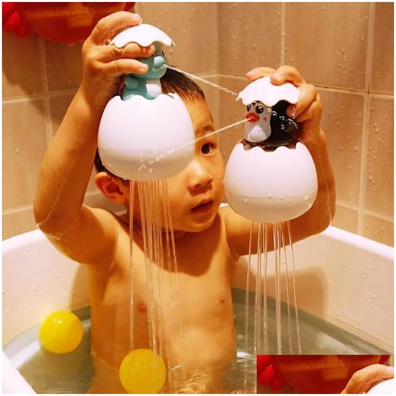 Baby Swimming Bathroom Bathing Shower Toy Children`s Penguin Egg Water Spray Sprinkler Sprinkling Clockwork Toys 1110