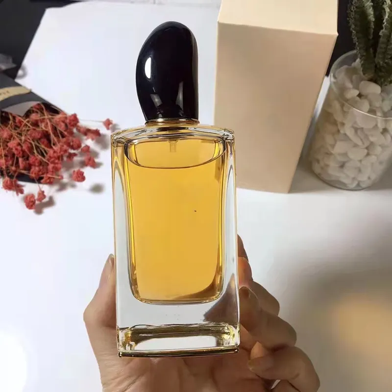 Luxury Lady Perfume Spray intense Eau De Perfume 100ML Woman Perfume Elegant and Charming Fragrance Spray Oriental Floral Notes