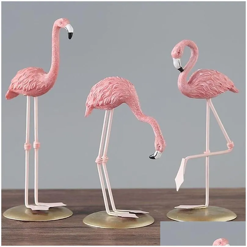 Lovely Cute Flamingo Design Resin Home Decorations Christmas Gifts Ornaments Table Desk for Ktng 2/5000 living Bedroom Y201020