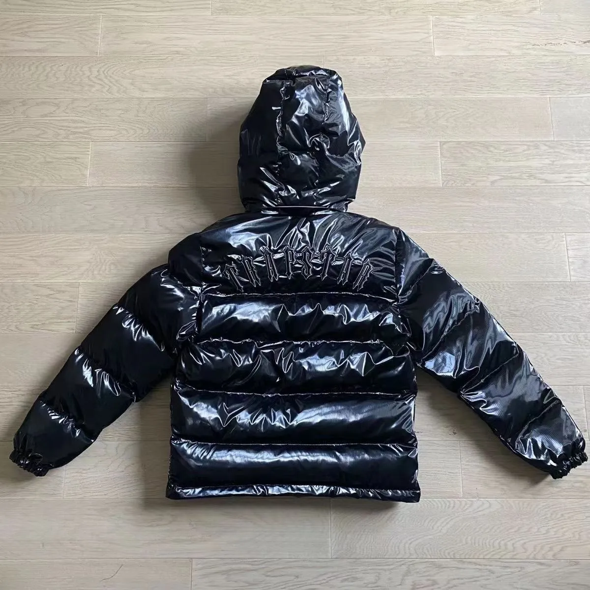 Men`s Designer Jacket Winter Warm Windproof Down Jacket Shiny trapstar track Jackets xS-XL size couple TRAPSTARf New Clothing The hat is removable