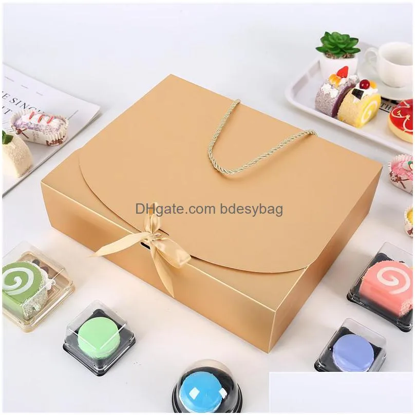 31cmx26cmx8cm large gold gift box with rope scarf clothing packaging color paper box with ribbon underwear packing box lx2363