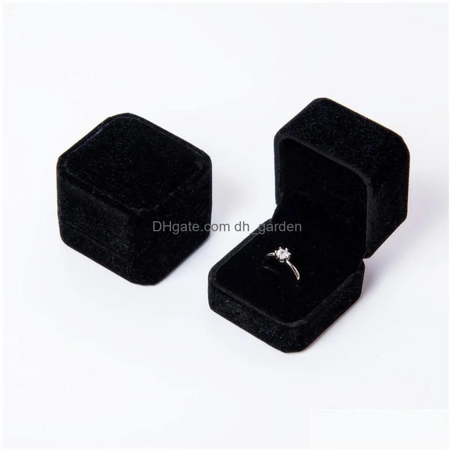 velvet jewelry gift boxes gifts wrap square design rings display show case weddings party couple jewelrys packaging box for ring