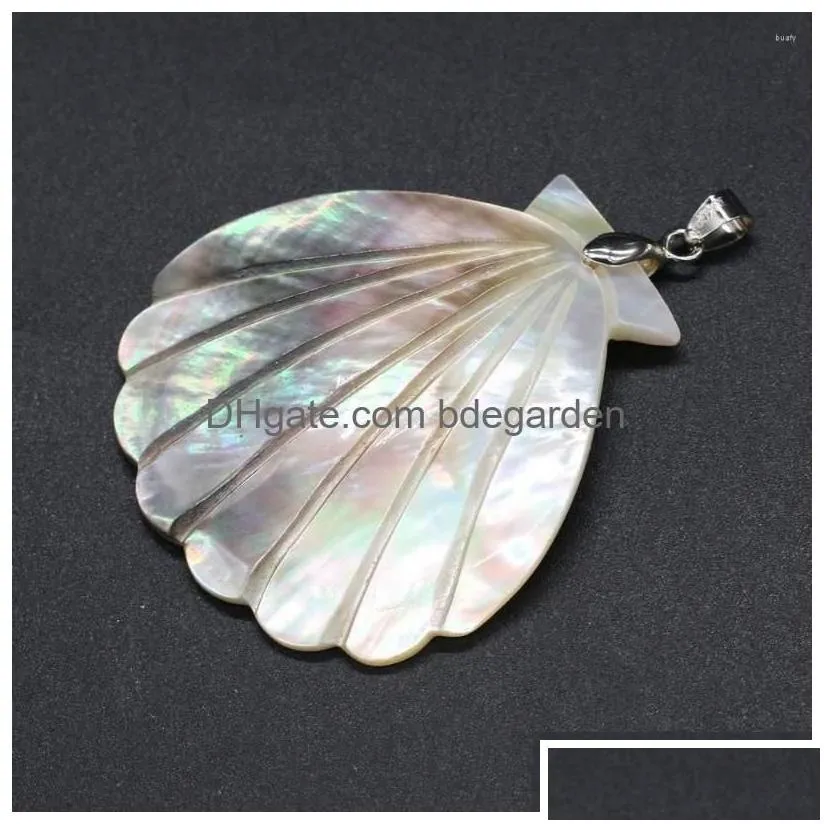 Pendant Necklaces Natural Mother-Of-Pearl Art Pendants Scallop Shape Shell For Trendy Jewelry Making Diy Necklace Earrings Crafts Drop