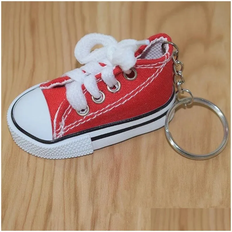 Keychains & Lanyards Mini Shoes Keychain Bag Charm Woman Men Kids Key Ring Holder Gift Chic Sneaker Car Pendant25655 Drop Delivery Fas Otbfr