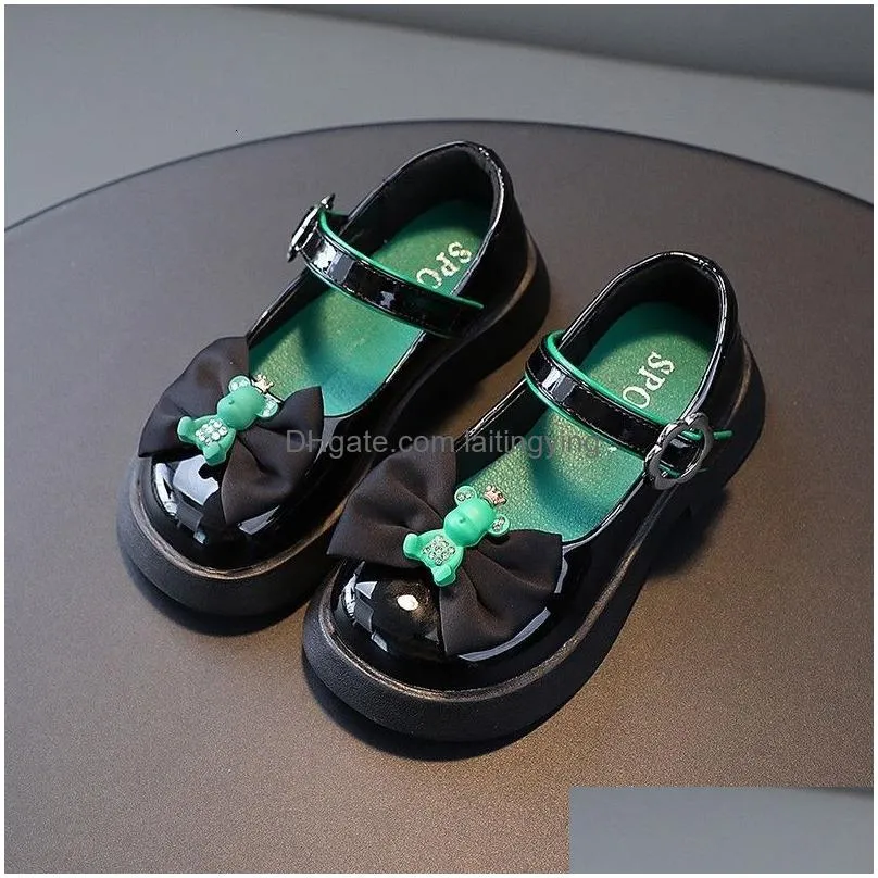 sandals autumn children shoes girls soft sole leather sweet bow knot princess for party fashion students 230311