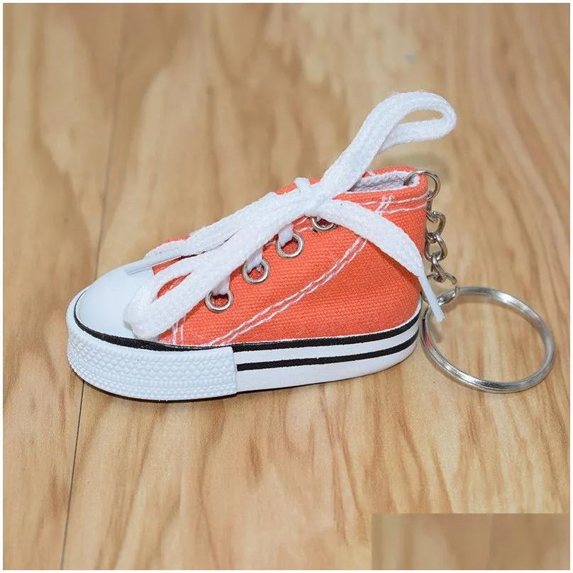 Keychains & Lanyards Mini Shoes Keychain Bag Charm Woman Men Kids Key Ring Holder Gift Chic Sneaker Car Pendant25655 Drop Delivery Fas Otbfr