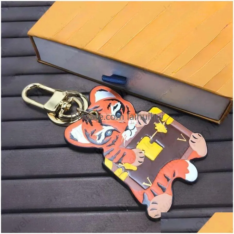designer keychains animal style classic year decoration car key chain cowhide gifts design for man woman 6 option top quality