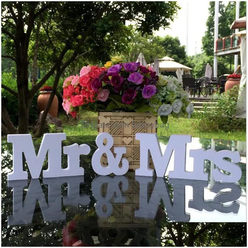 fast shipping mr mrs signs mr mrs letters for sweetheart table decor wedding decoration wedding sign f2017745
