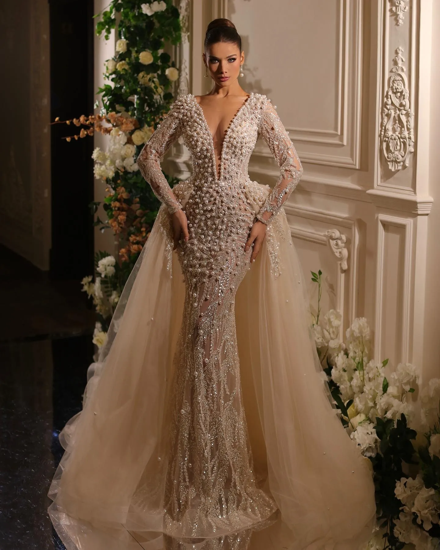 Sexy Deep V Neck Mermaid Wedding Dress Full Sleeve Pearls Arabic Beading Sequined Trumpet Bridal Gowns Robe De Soiree