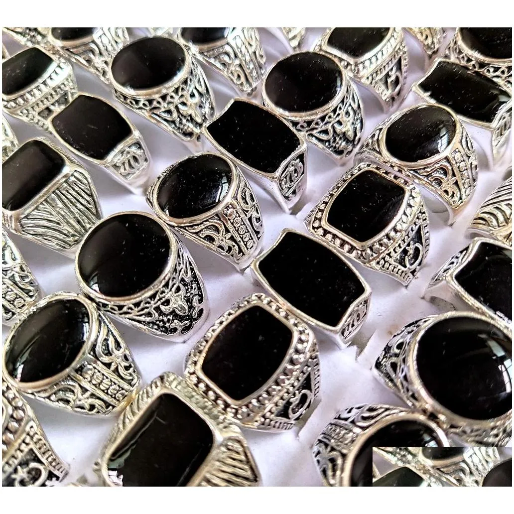 Solitaire Ring Wholesale Lots 30Pcs Design Mix Black Enamel Sier Tone Rings For Men Vintage Man Ring Retro Punk Alloy Jewelry Party Gi Dhrfz