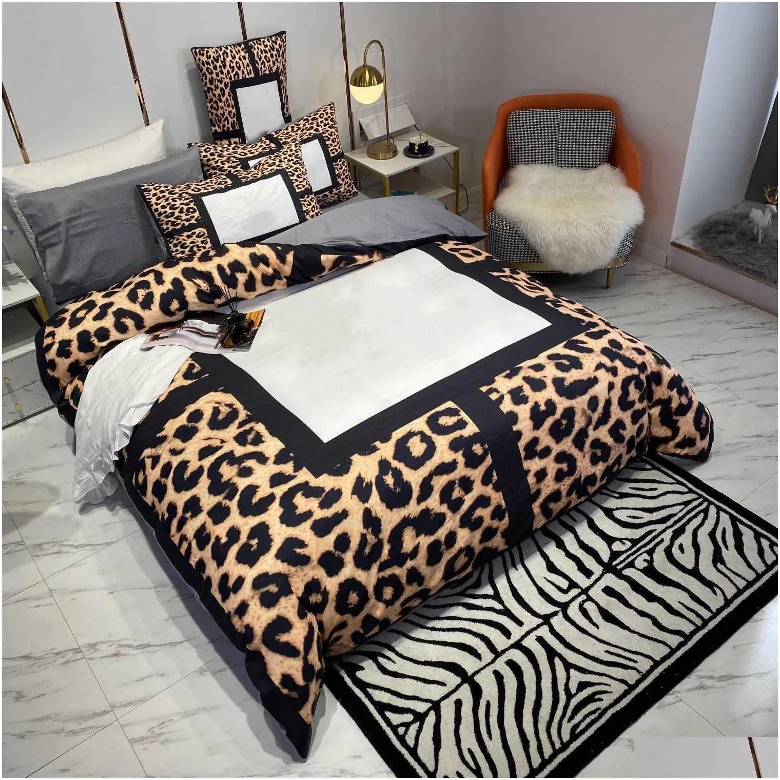 Bedding Sets Letter Printed Designer Queen King Size Duvet Cover Bed Sheet With Pillowcases Fashion Comforter