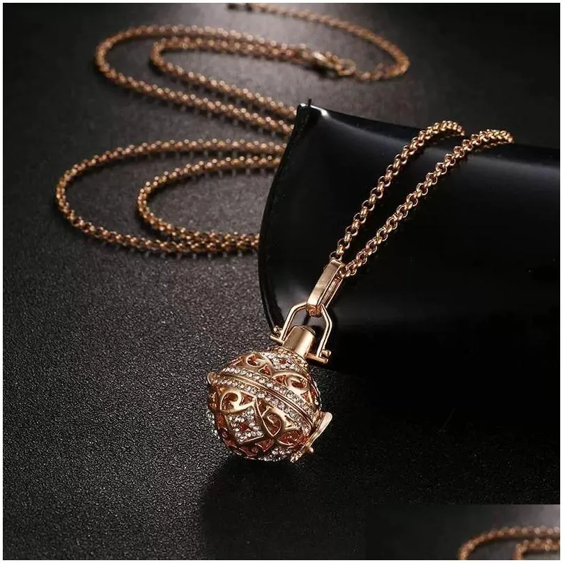 Pendant Necklaces Aromatherapy Diffuser Locket Necklaces For Women Girls Rhinestone Essential Oil Pendant Necklace Fashion Jewelry Dro Dh83C