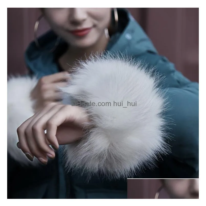 2021 winter woman glove with fur sleeve windbreak thickening and warm cuff large wrist guard leather-like hand ring