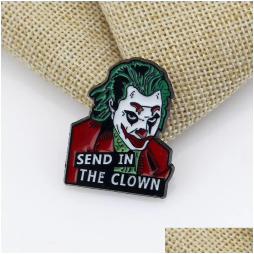 clown style brooch shirt collar pin around europe and america