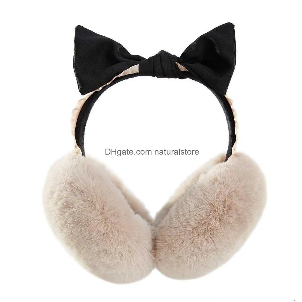 Ear Muffs Ear Muffs New Panda Earmuffs 2023 Autumn Innovative Cute Plush Soft For Girl Woman Christmas Present R231009 Drop Delivery F Dhtqo