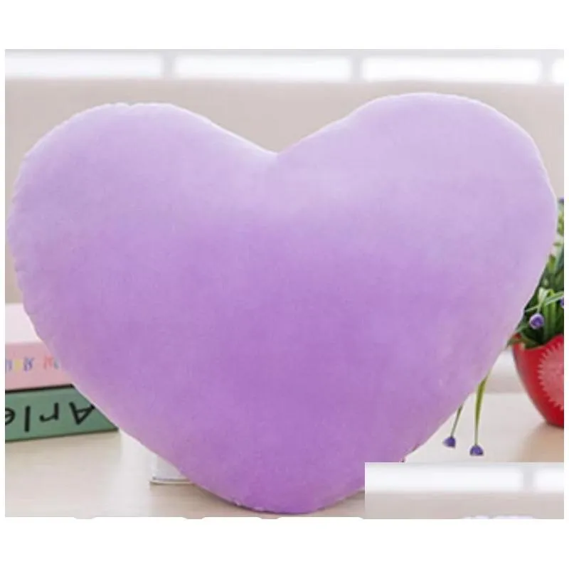 8-color 20cm Heart-shaped plush toy doll love pillow sleeping girl bed simulation lovely cushion doll wedding gift Children`s Toys