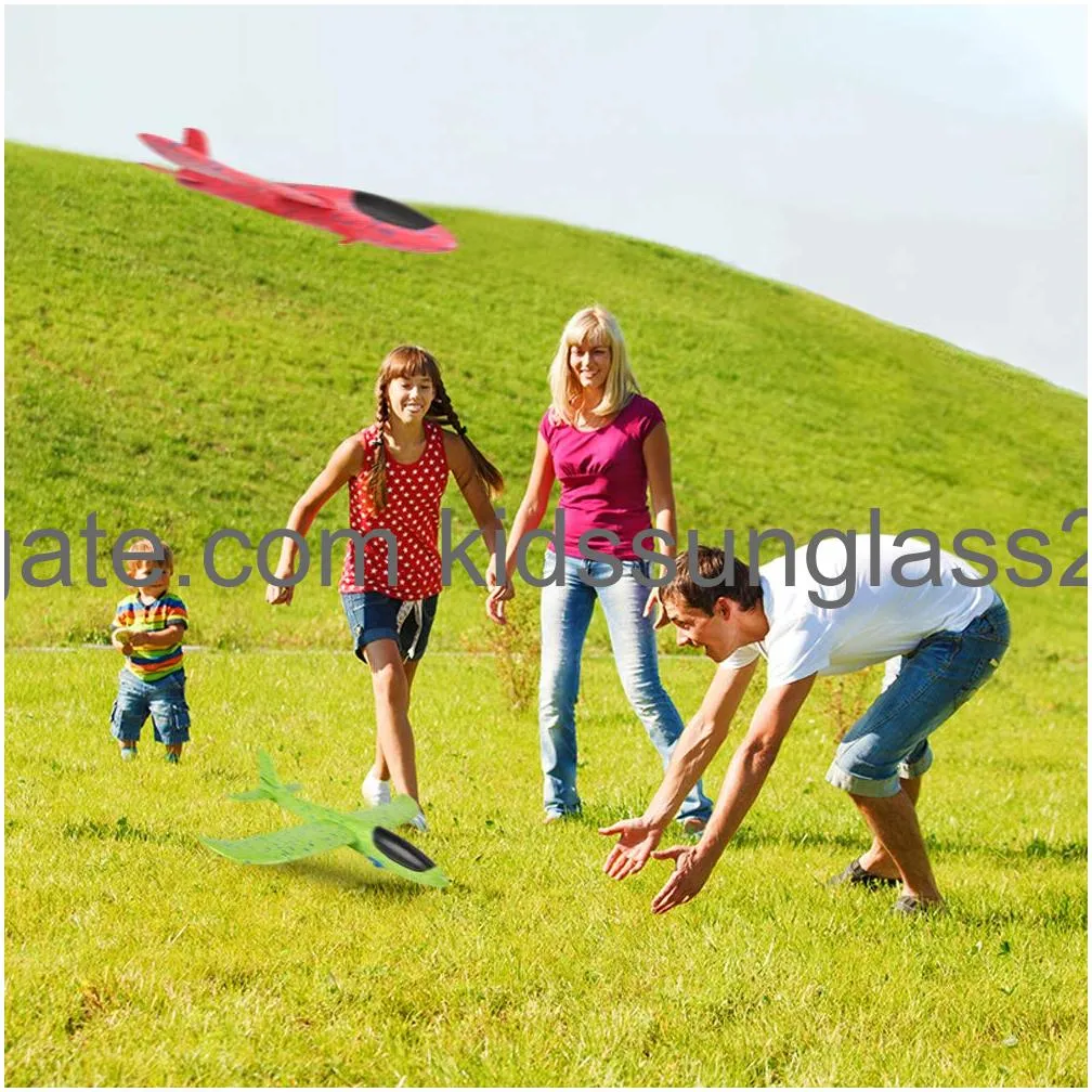 airplane toys 17.5 large throwing foam plane 2 flight mode glider plane flying toy for kids gifts for 3 4 5 6 7 8 9 10 11 years old boy outdoor sport toys birthday party favors foam airplane