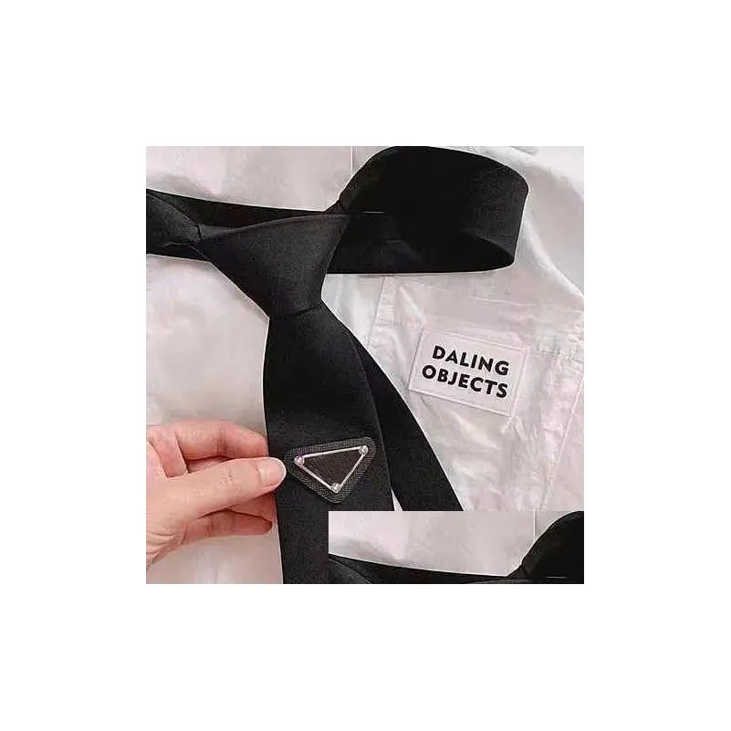 Classic fashion tie designer ties men and women triangle geometric P letters suit ties luxury business silk necktie party wedding