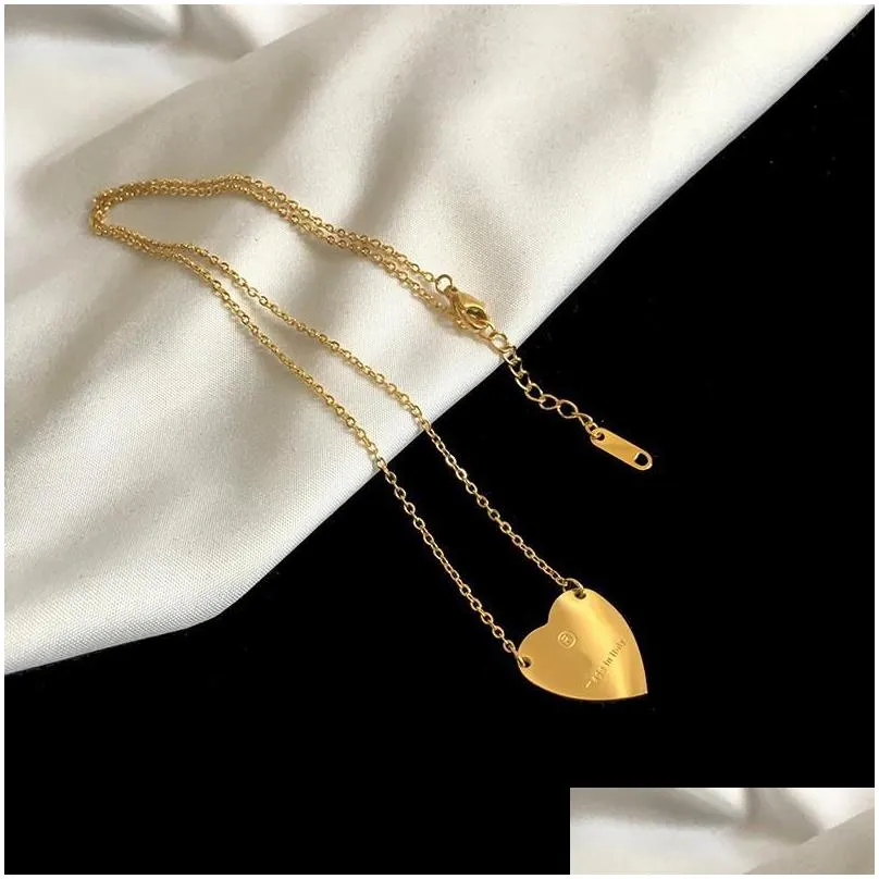 G gold heart necklace female stainless steel couple rose chain pendant jewelry on the neck gift for girlfriend accessories wholesale