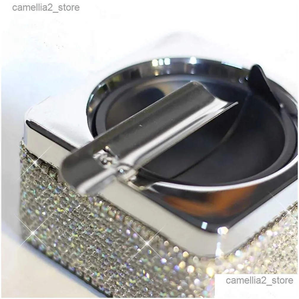 Car Ashtrays Luxury Rhinestone Cystal Pasted Cigarette Ashtray for Car Home Office Unique Refined Ashtray for Women Gift Q231125