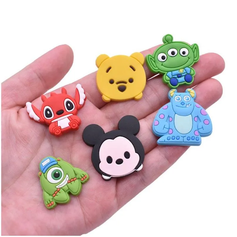 Anime charms wholesale cute duck mouse characters movies cartoon charms shoe accessories pvc decoration buckle soft rubber clog charms fast