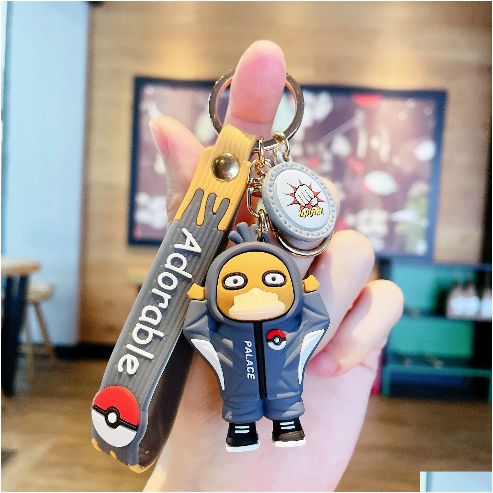 Decompression Toy Creative keychain couple schoolbag doll pendant key chain car charm