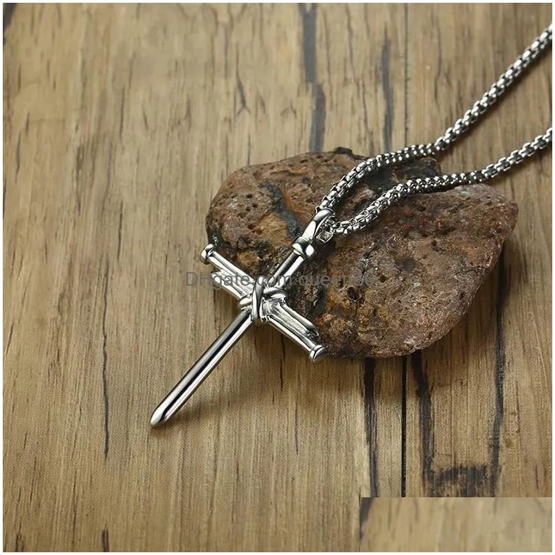 fashion jewelry men punk necklace steel nail cross pendant necklace man necklaces