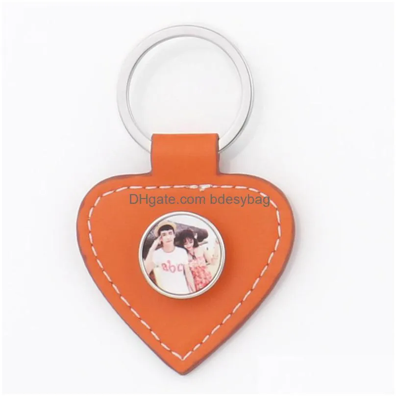 fashion leather sublimation blank accessoy diy keychains designer heart round keychain wallet handbag car key ring jewelry for woman man friend valentines day