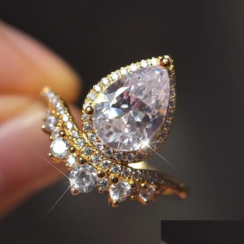 fashion jewelry boutique big drop crystal ring lady ring