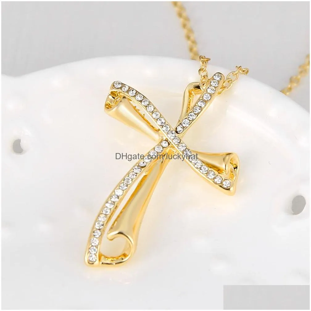 fashion jewelry cross necklace rhinstone cross pendant necklace