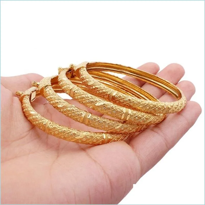 1pcs/lot 24k crown cuff gold color bangle bracelet fashion can open women man copper big ring bracelets jewelry gift 20211223 t2