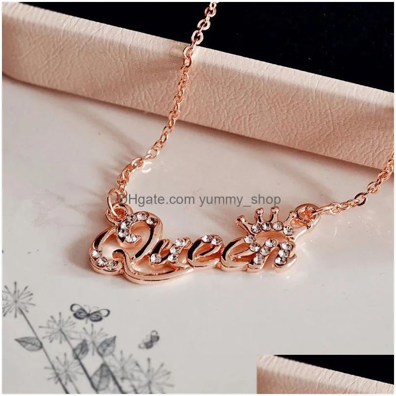 fashion jewelry letter queen pendant necklace rhinstone crown short choker necklaces