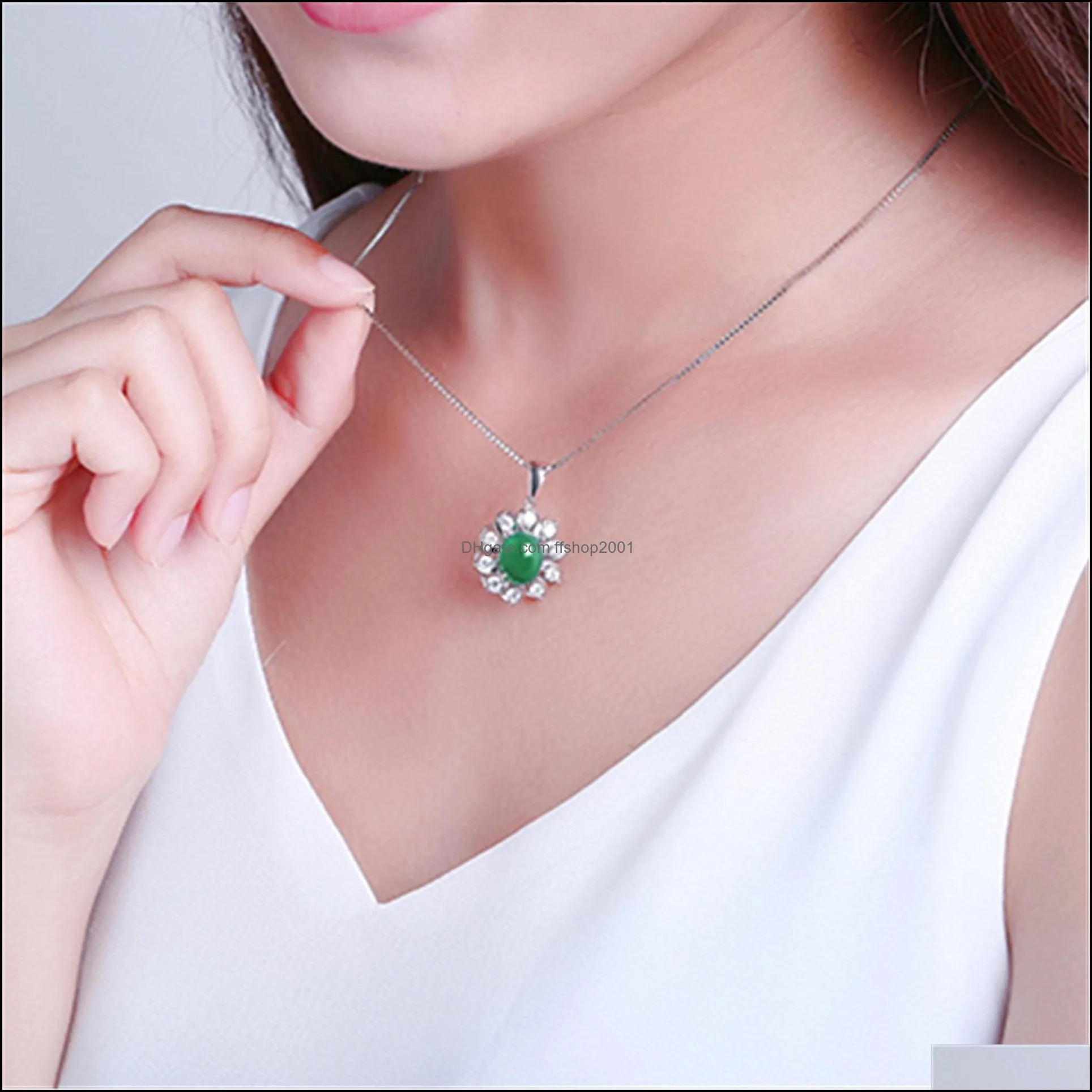 emerald necklace for woman luxury jewelry girls sexy clavicle chain necklace 925 stamp silver necklaces