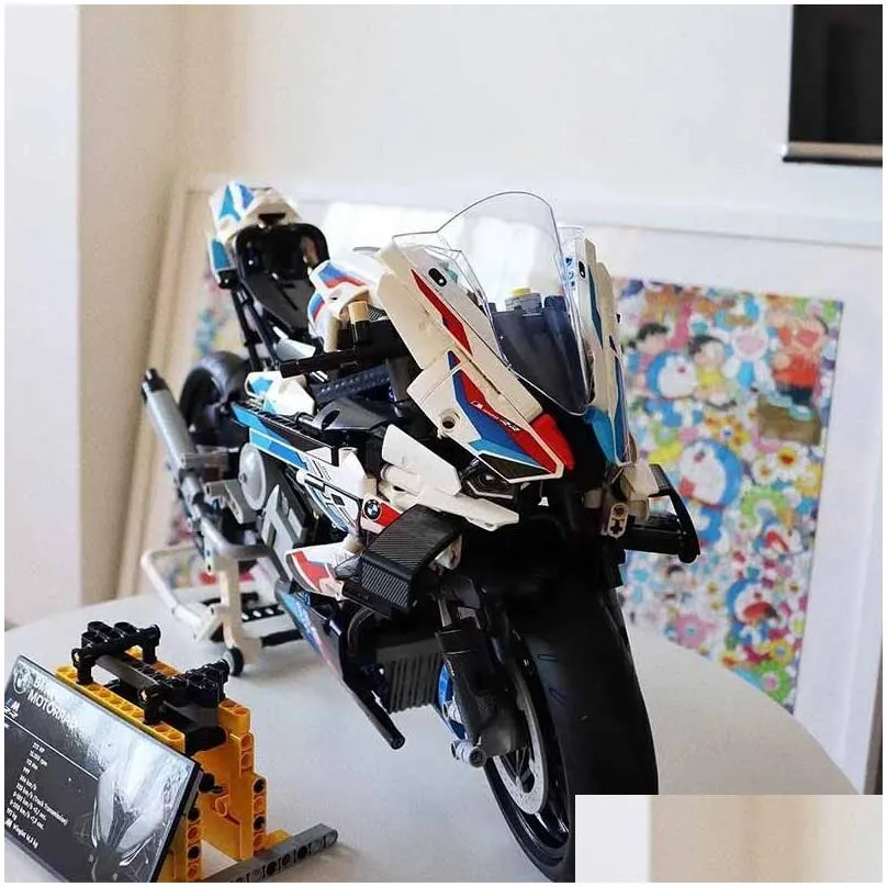 technicial car block m 1000 rr motorcycle type racing vehicle model 1920pcs building blocks brick toys kids birthday gift set compatible with