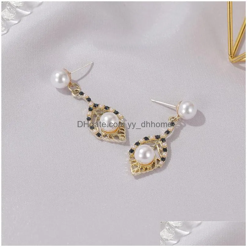 korean women hollow out leaf dangle earrings alloy pearl crystal tassel ear drop lady business wind party gift earring nail jewelry