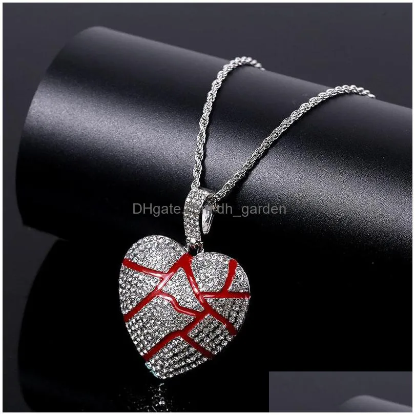 hip hop necklace european and american personality heart breaken shape male and female couple pendant necklace alloy models 2019 hot