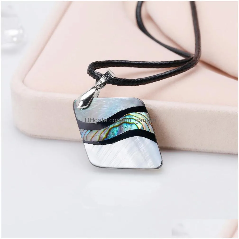 wholesale new fashion necklace in europe and america natural abalone shell series pendant necklace handmade lady pendant stxl029