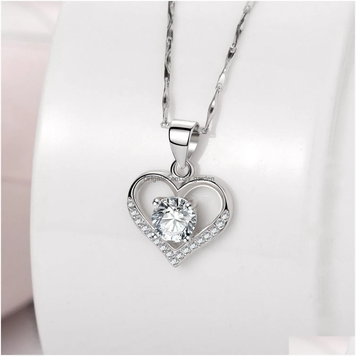 high quality sterling silver heart necklace imitation d color mosang stone heartshaped clover pendant wholesale