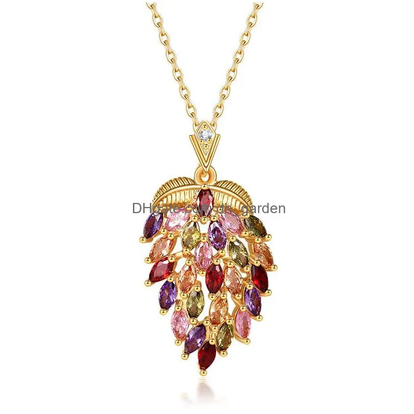 fashion super flash colorul zircon necklace environmental protection copper womens gorgeous peacock pendant shipping