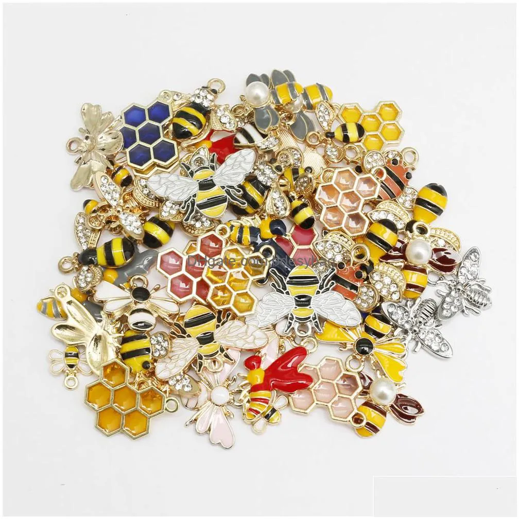 20pcs enamel bee charms alloy random mixed bumblebee honeybee necklace pendant findings jewelry making accessory