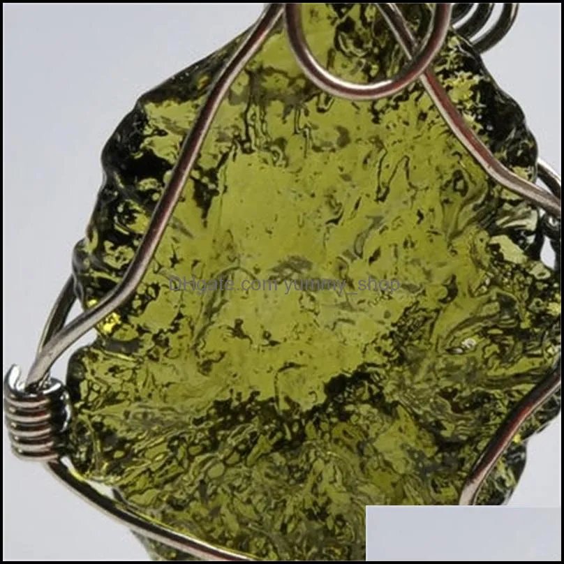 natural moldavite green crystal energy stone pendant for men and women couple necklace fine jewelry lj201016 620 q2