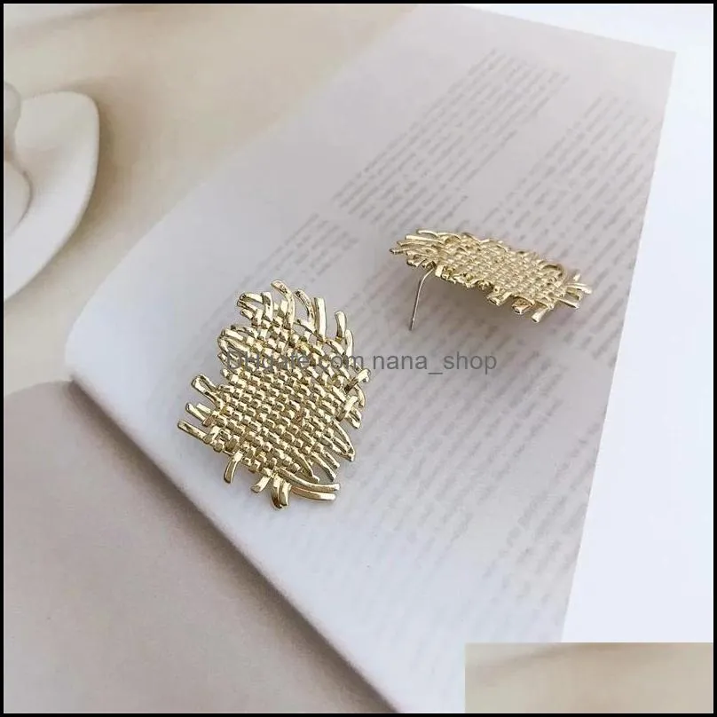 gsold retro geometric metal irregular woven texture stud earring elegant hollow out alloy earring women party fashion jewelry1 539 q2