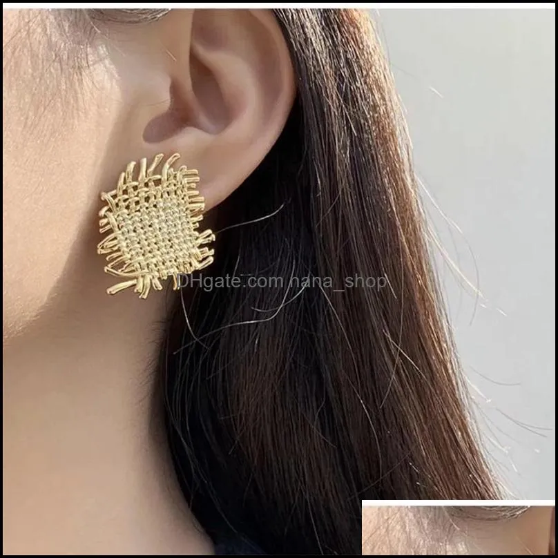 gsold retro geometric metal irregular woven texture stud earring elegant hollow out alloy earring women party fashion jewelry1 539 q2